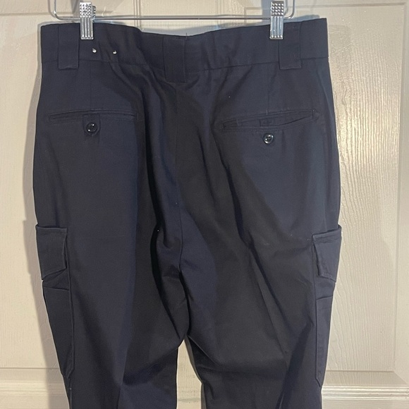 Blauer Men's Navy Cargo Pants - Picture 7 of 13